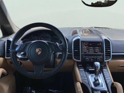 2014 Porsche Cayenne Platinum Edition