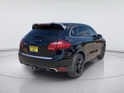 2014 Porsche Cayenne Platinum Edition