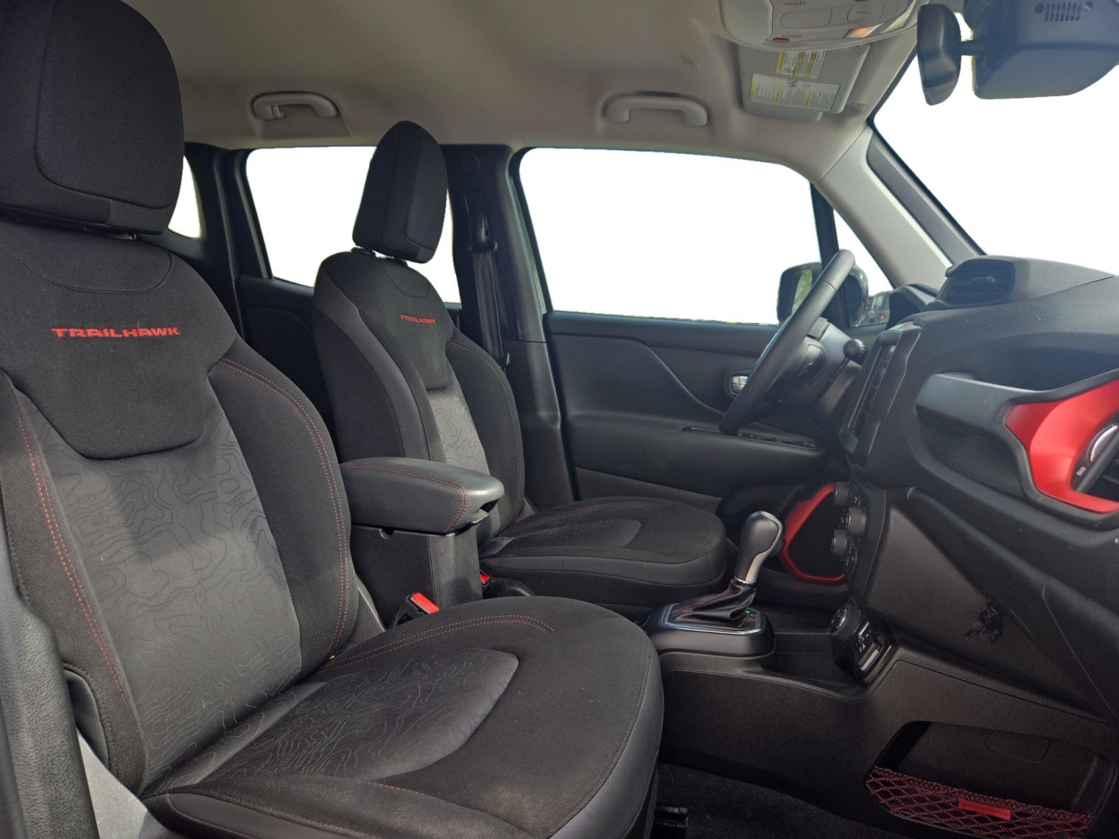 2023 Jeep Renegade Trailhawk