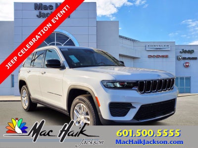 2023 Jeep Grand Cherokee Laredo