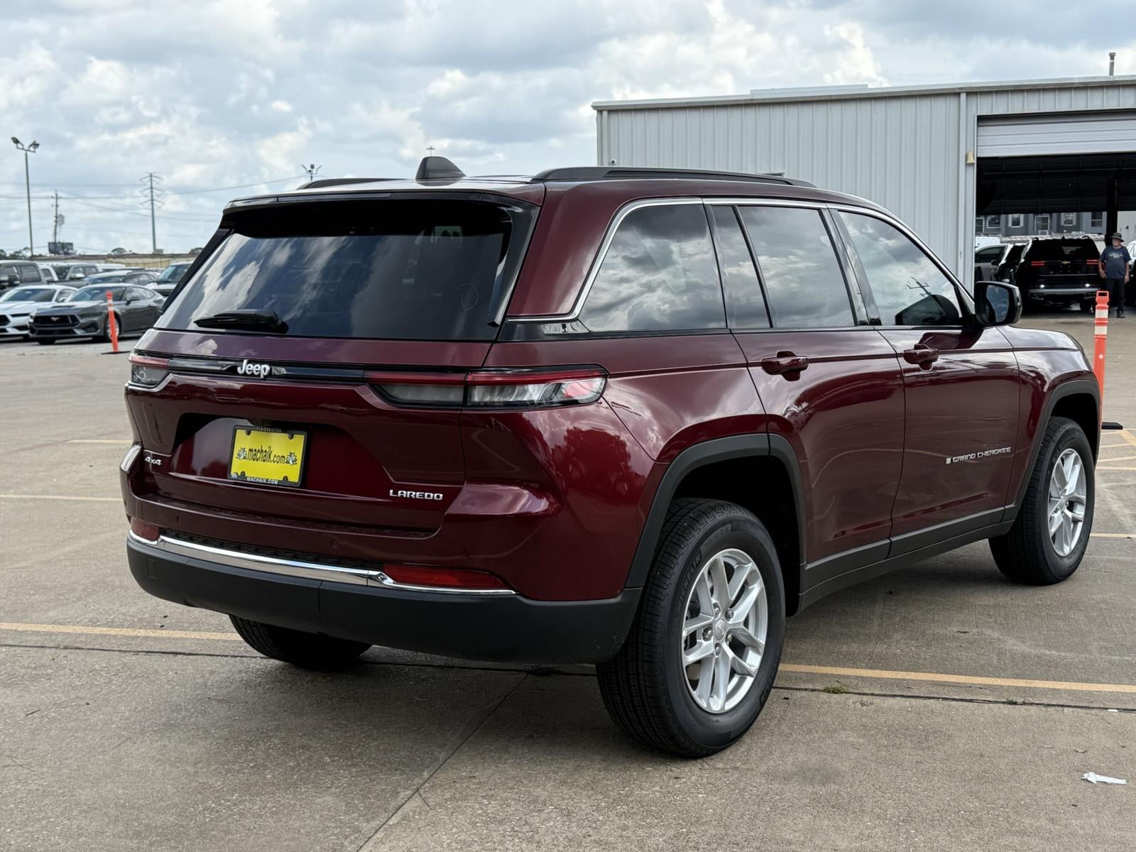 2025 Jeep Grand Cherokee Laredo X