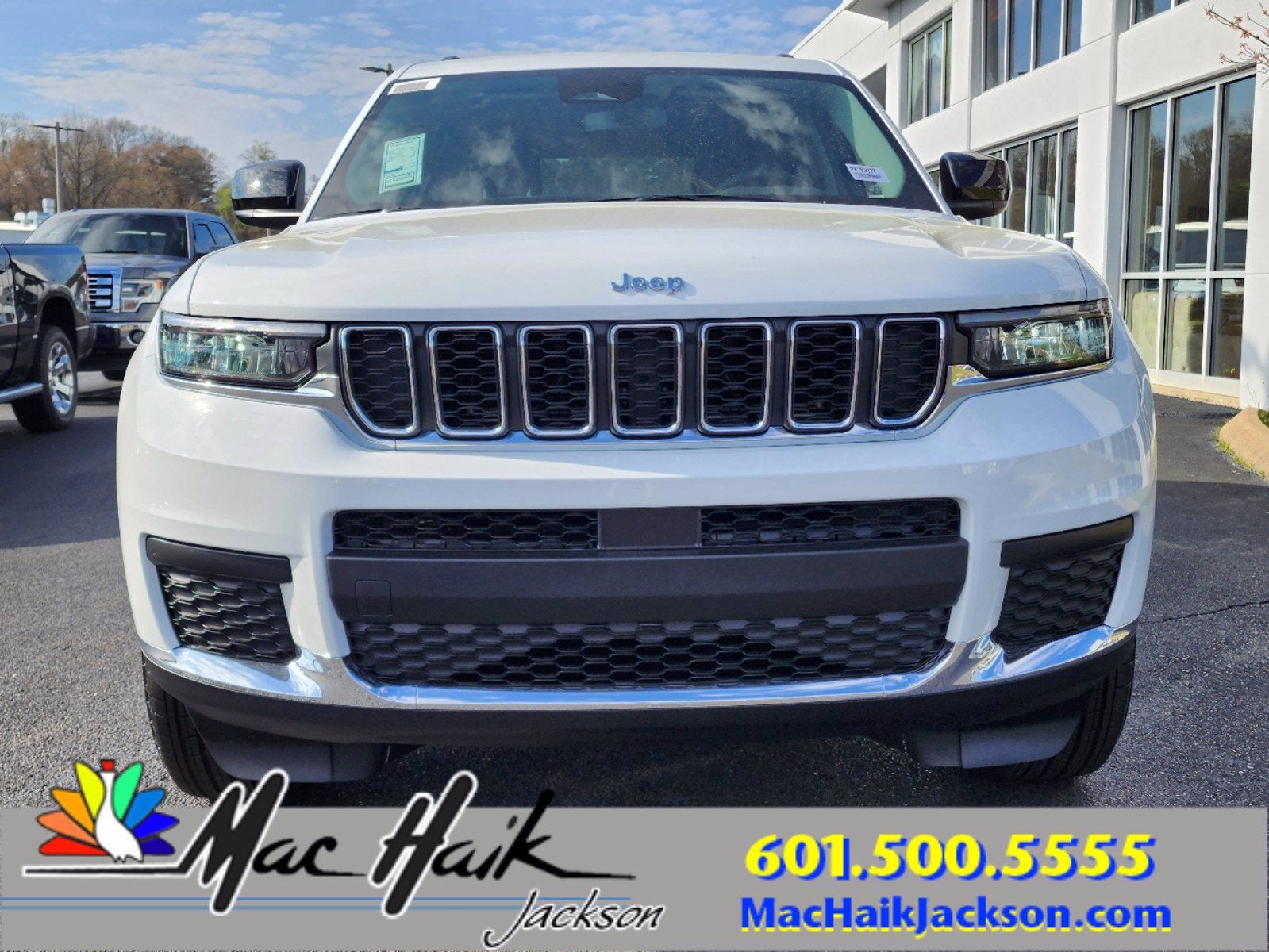 2023 Jeep Grand Cherokee L Laredo