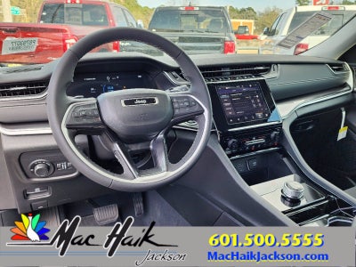 2023 Jeep Grand Cherokee L Laredo