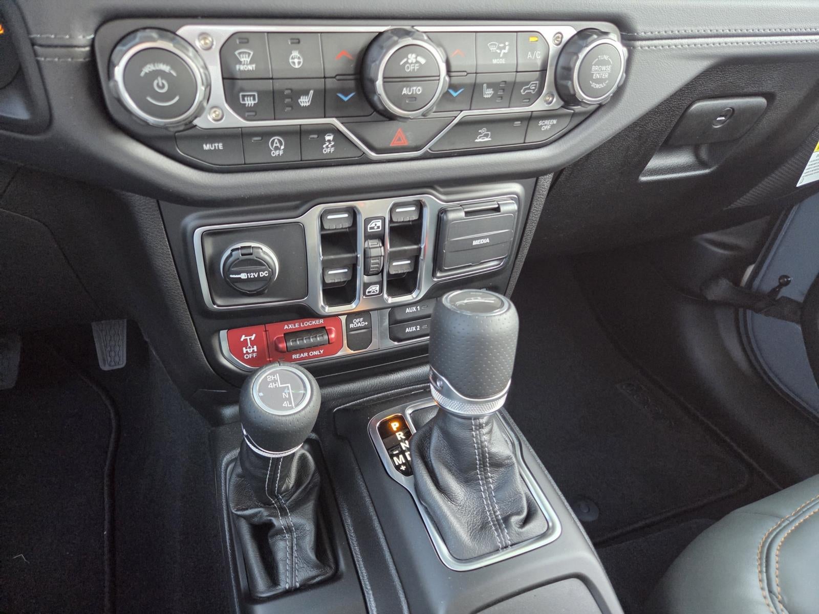 2026 Jeep Gladiator Mojave 4x4