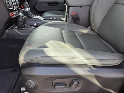 2026 Jeep Gladiator Mojave 4x4