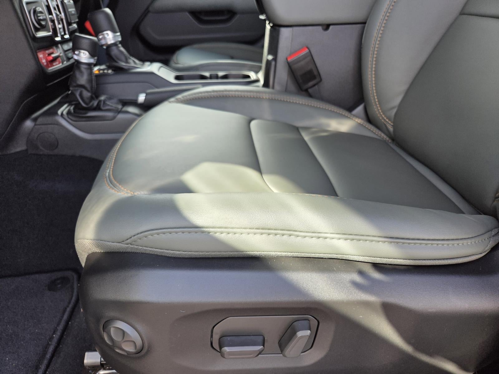 2026 Jeep Gladiator Mojave 4x4