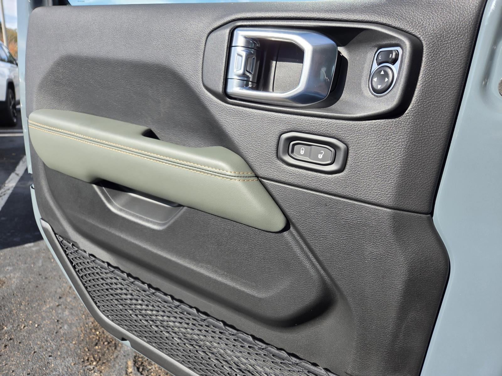 2026 Jeep Gladiator Mojave 4x4