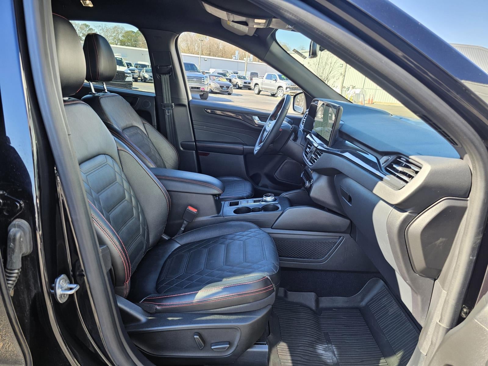 2023 Ford Escape ST-Line Elite