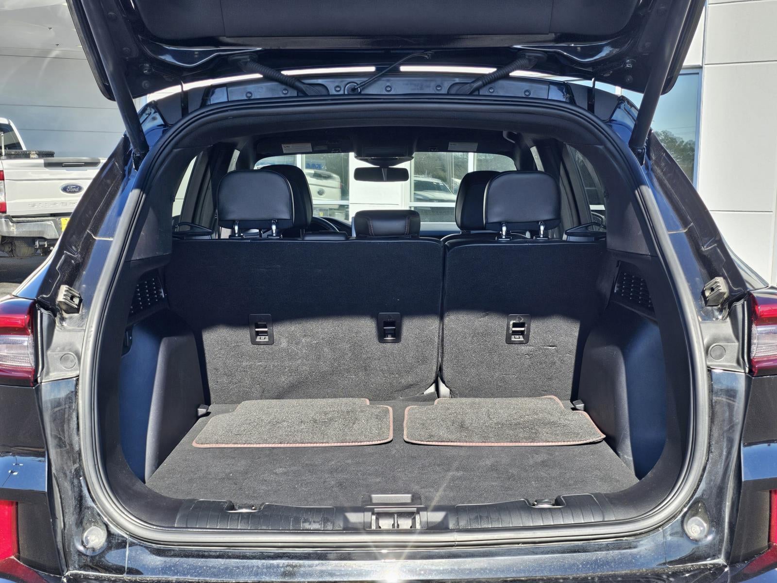 2023 Ford Escape ST-Line Elite