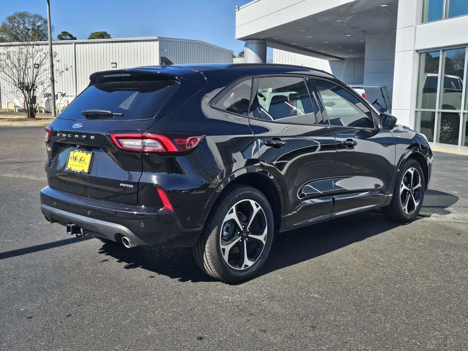 2023 Ford Escape ST-Line Elite