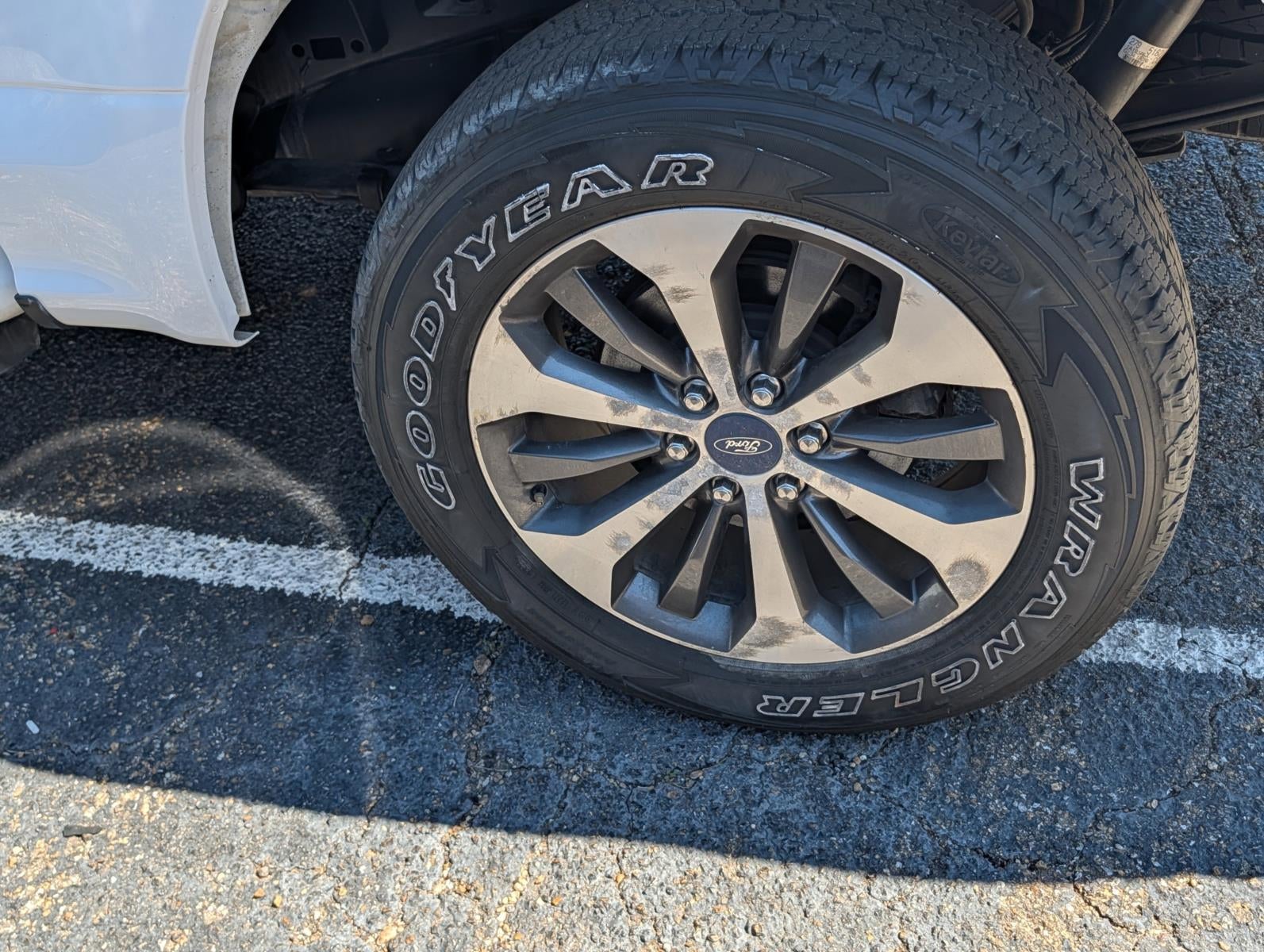 2020 Ford F-150 Base