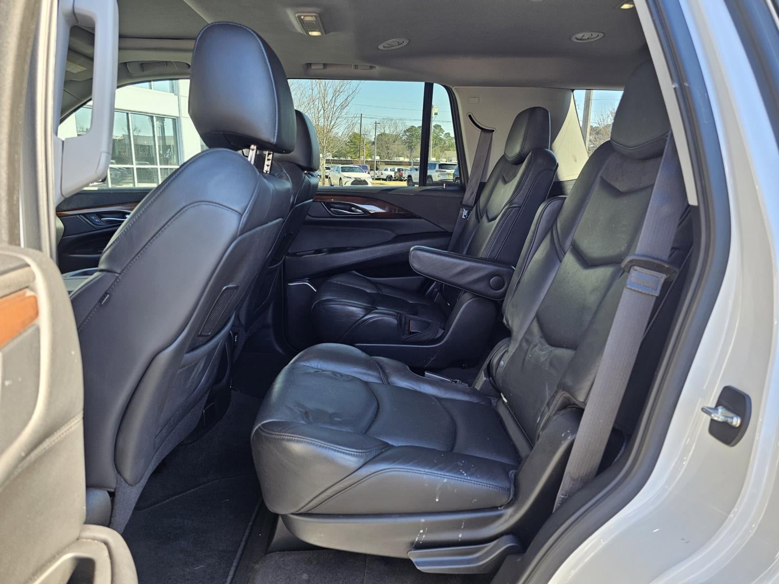 2020 Cadillac Escalade Luxury