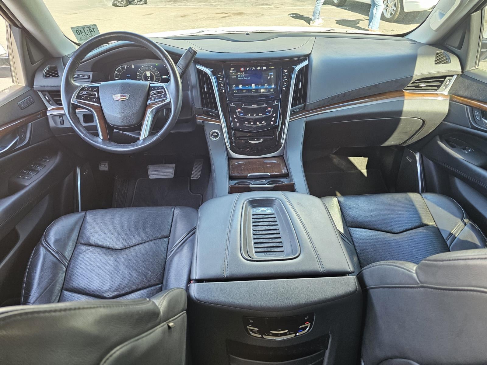 2020 Cadillac Escalade Luxury