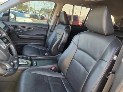2021 Honda Pilot Touring 8-Passenger
