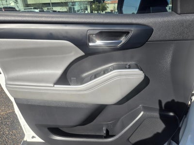 2022 Toyota Highlander XLE