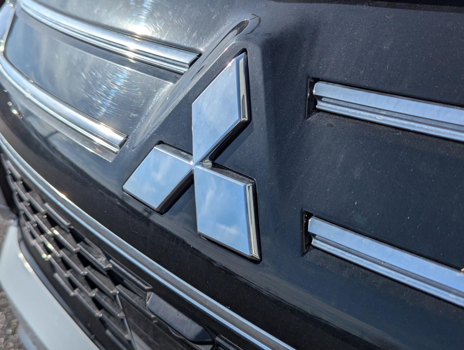 2025 Mitsubishi Outlander SEL