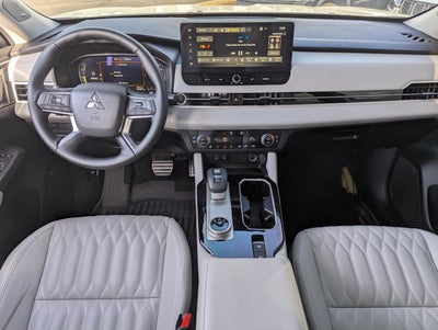 2025 Mitsubishi Outlander SEL