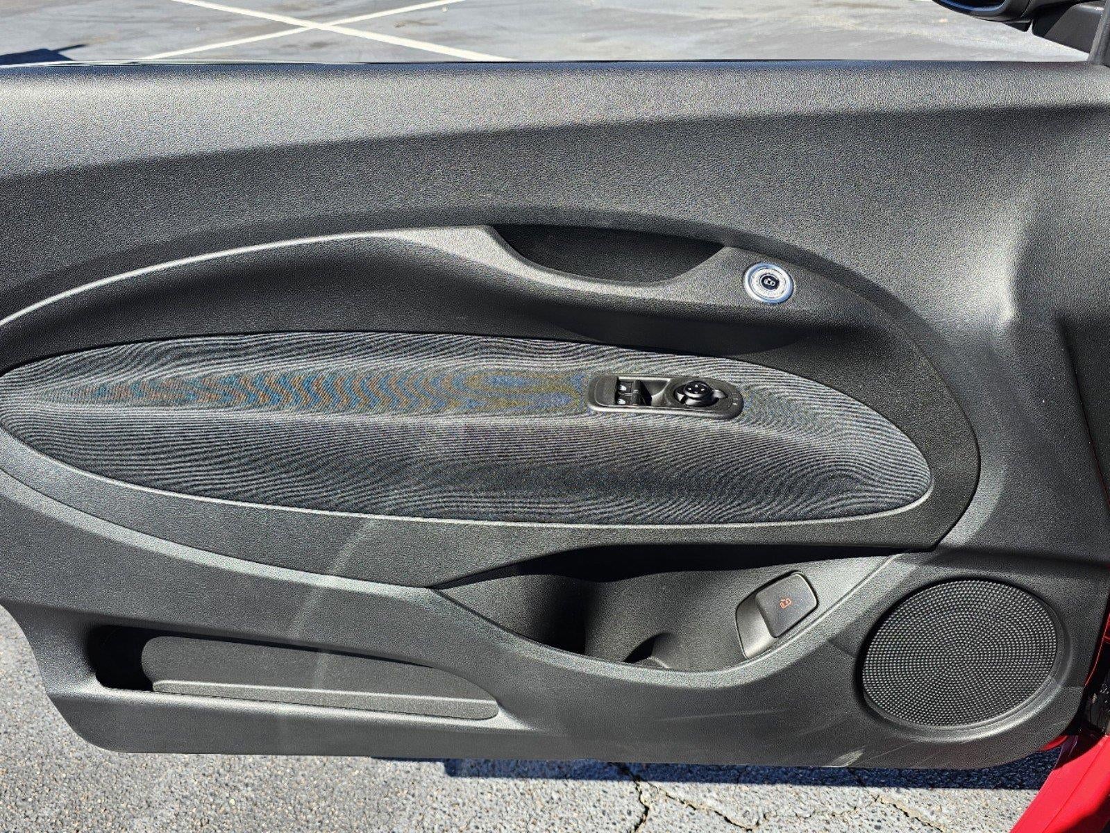 2024 FIAT 500e INSPI(RED)