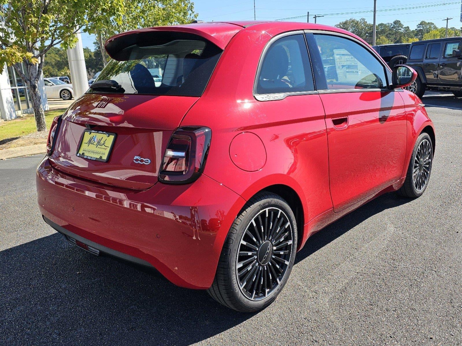 2024 FIAT 500e INSPI(RED)