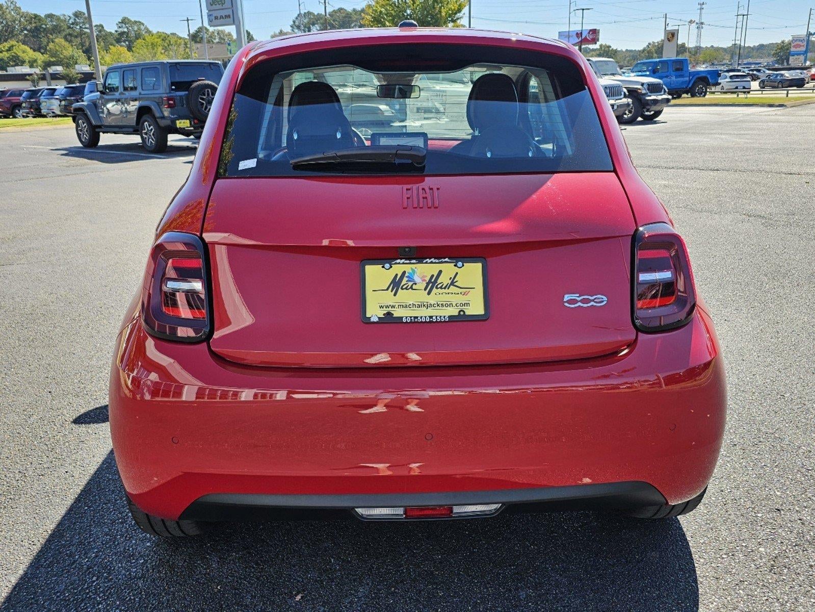 2024 FIAT 500e INSPI(RED)