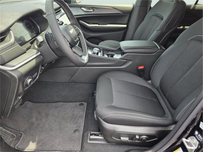 2026 Jeep Grand Cherokee Laredo X