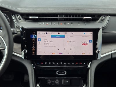 2026 Jeep Grand Cherokee L Laredo Altitude