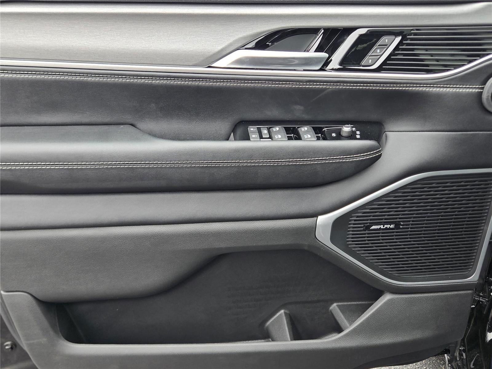 2026 Jeep Grand Wagoneer L Base