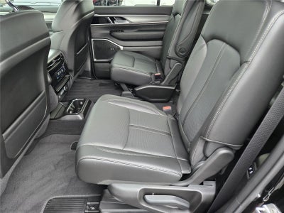 2026 Jeep Grand Wagoneer Base