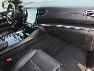 2023 Jeep Wagoneer BASE