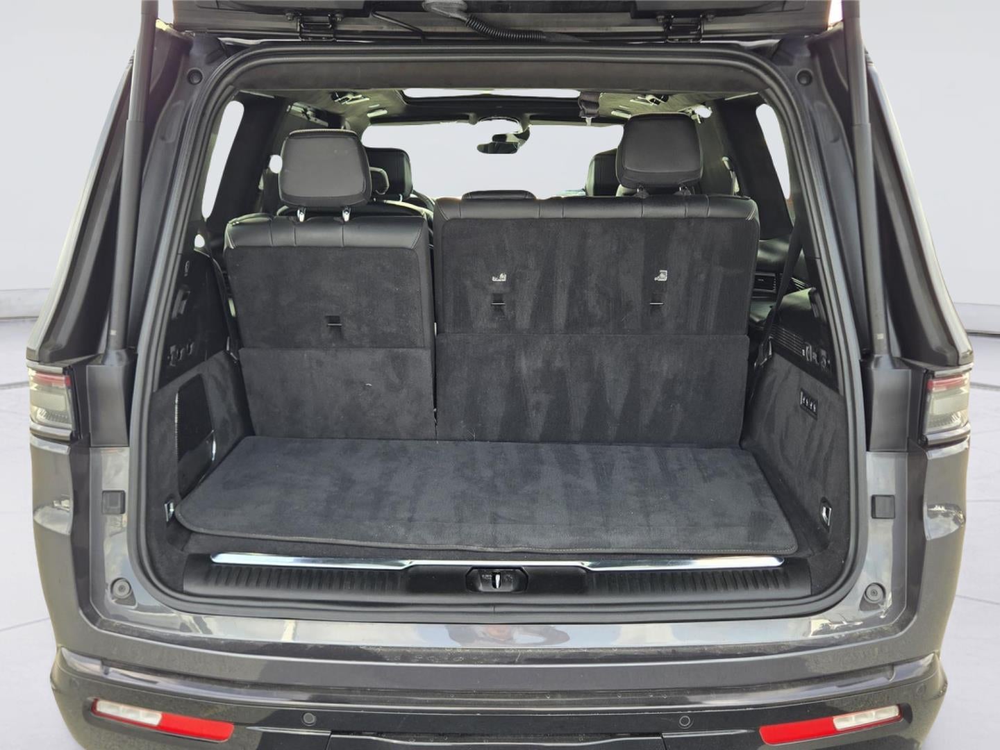 2024 Jeep Grand Wagoneer Series II Obsidian
