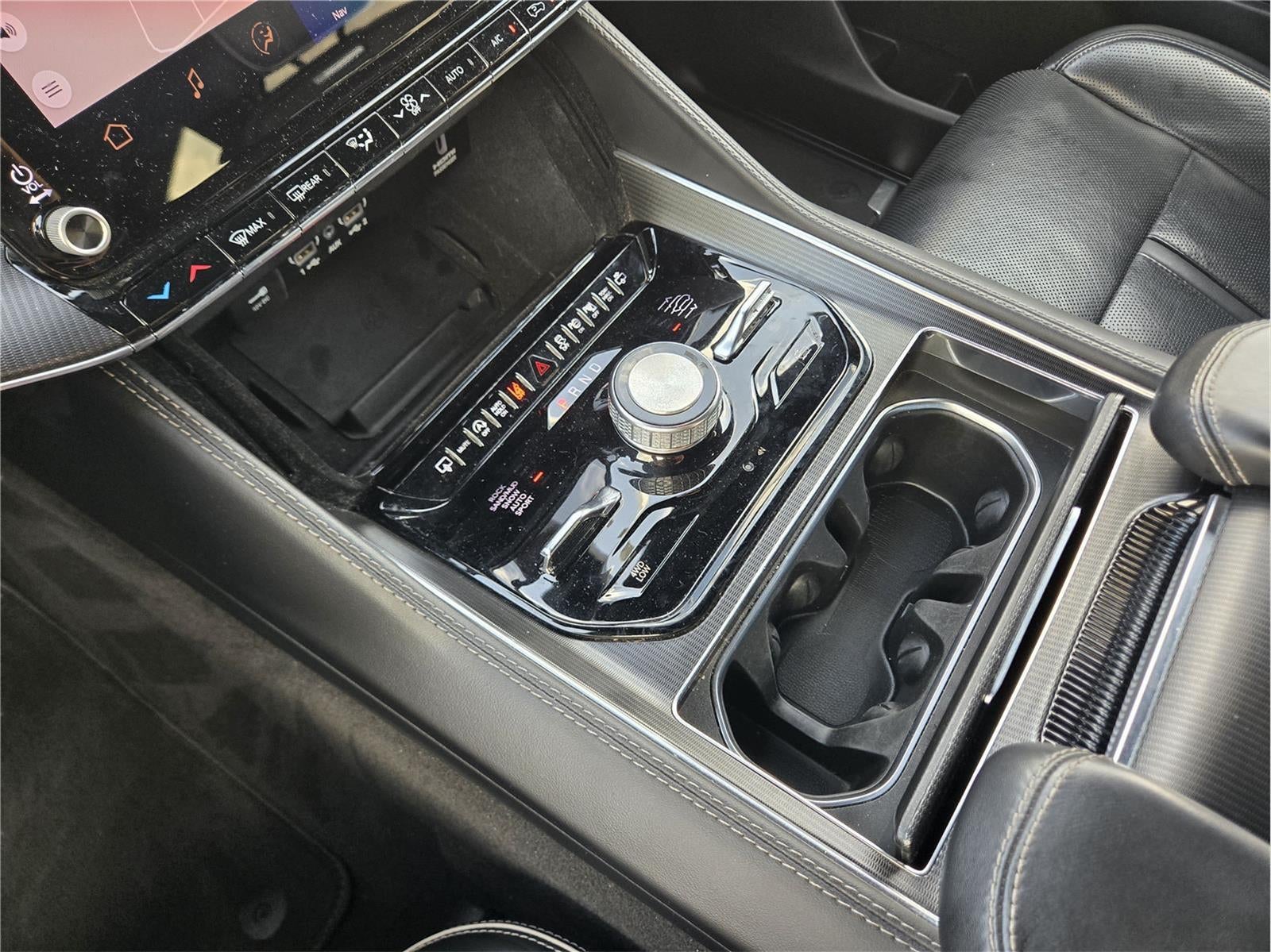 2024 Jeep Grand Wagoneer Series II Obsidian