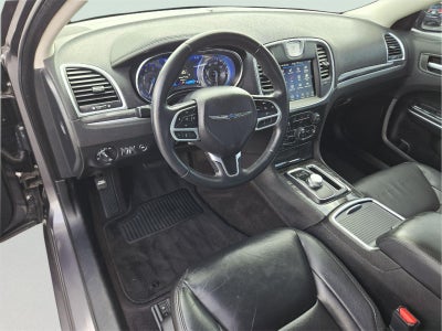 2018 Chrysler 300 Touring L