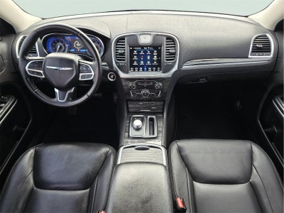 2018 Chrysler 300 Touring L