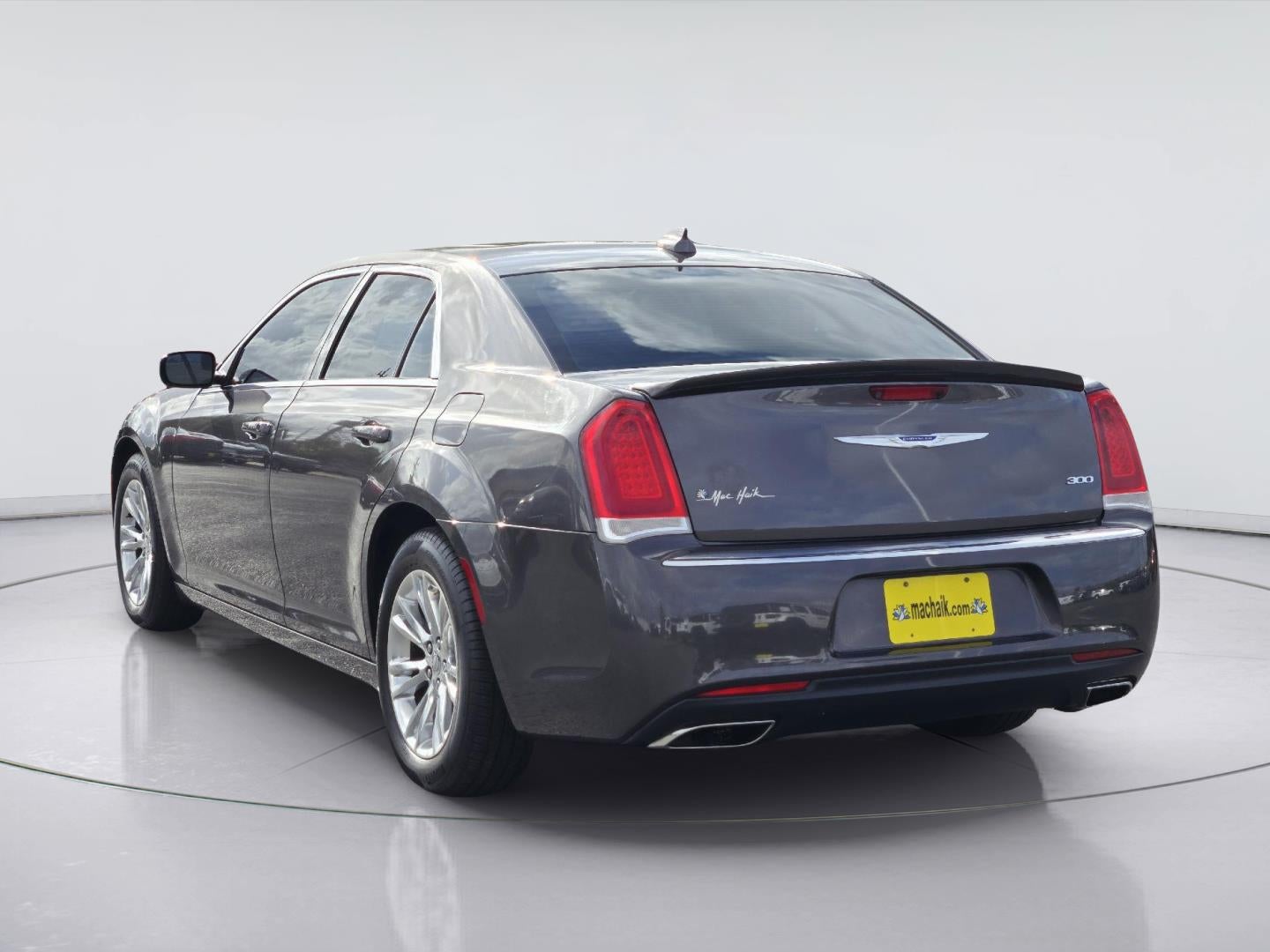 2018 Chrysler 300 Touring L