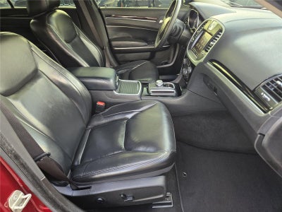 2023 Chrysler 300 Touring L