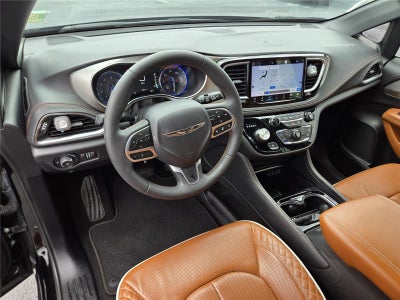 2024 Chrysler Pacifica Pinnacle