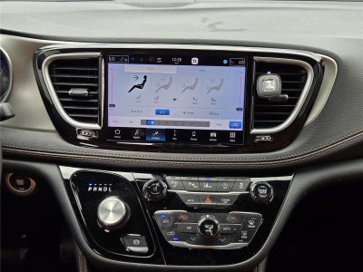 2024 Chrysler Pacifica Pinnacle
