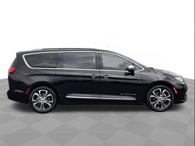 2024 Chrysler Pacifica Pinnacle