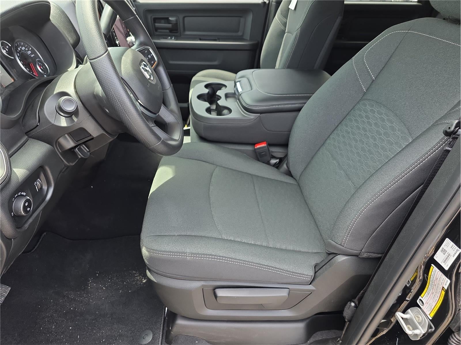2025 RAM 2500 Tradesman - Photo 8