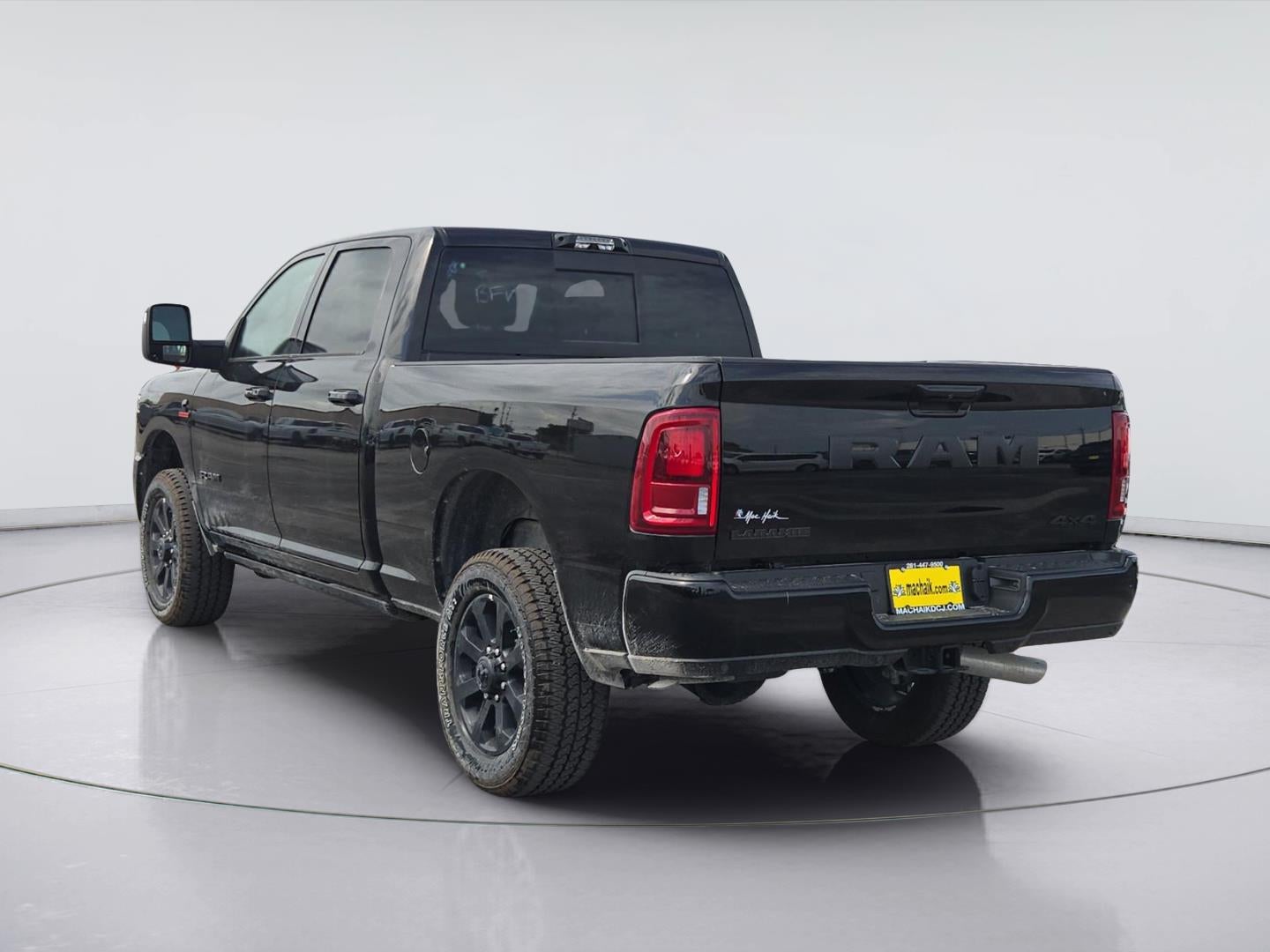 2025 RAM 2500 Laramie - Photo 4