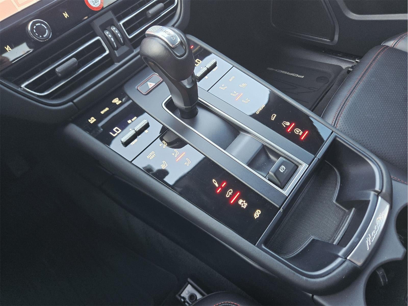 2023 Porsche Macan GTS