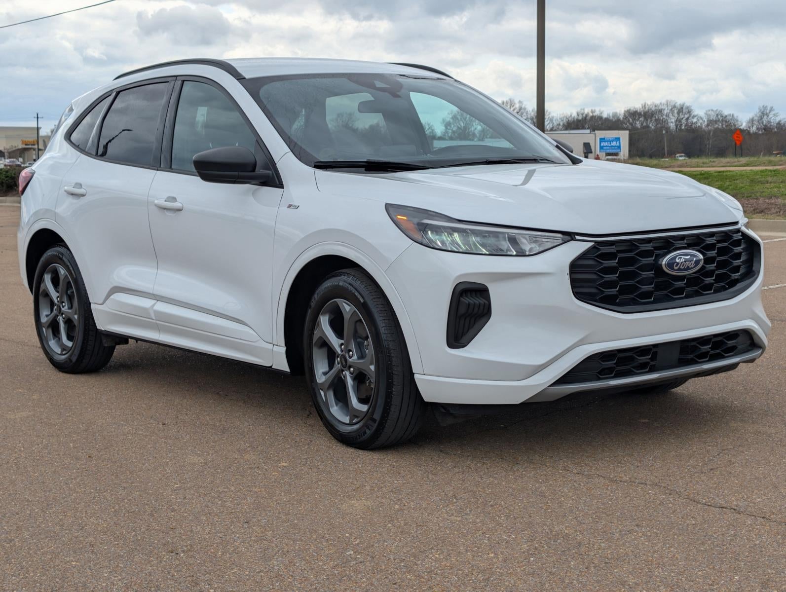 2023 Ford Escape ST-Line