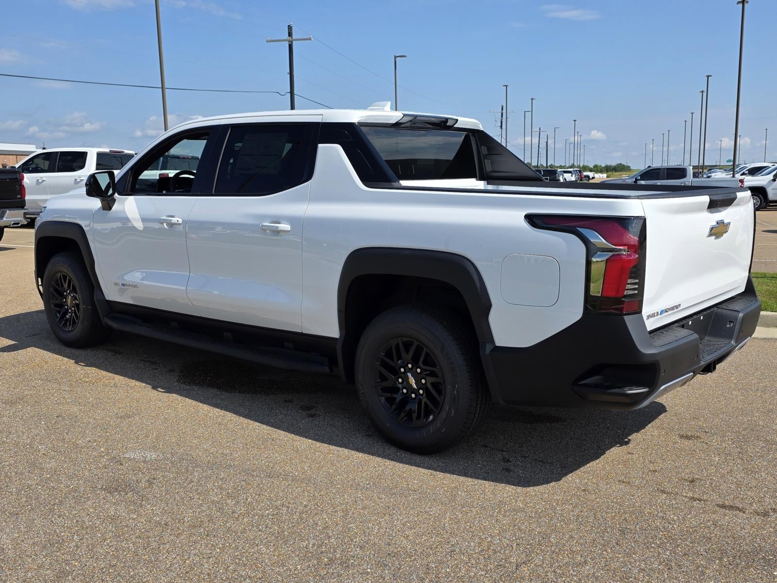 2026 Chevrolet Silverado EV Standard Range LT