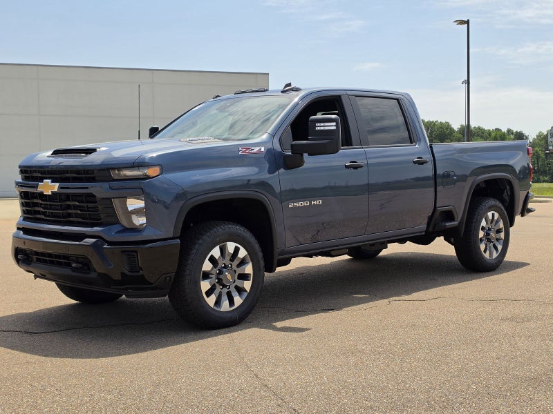 2026 Chevrolet Silverado 2500hd Custom