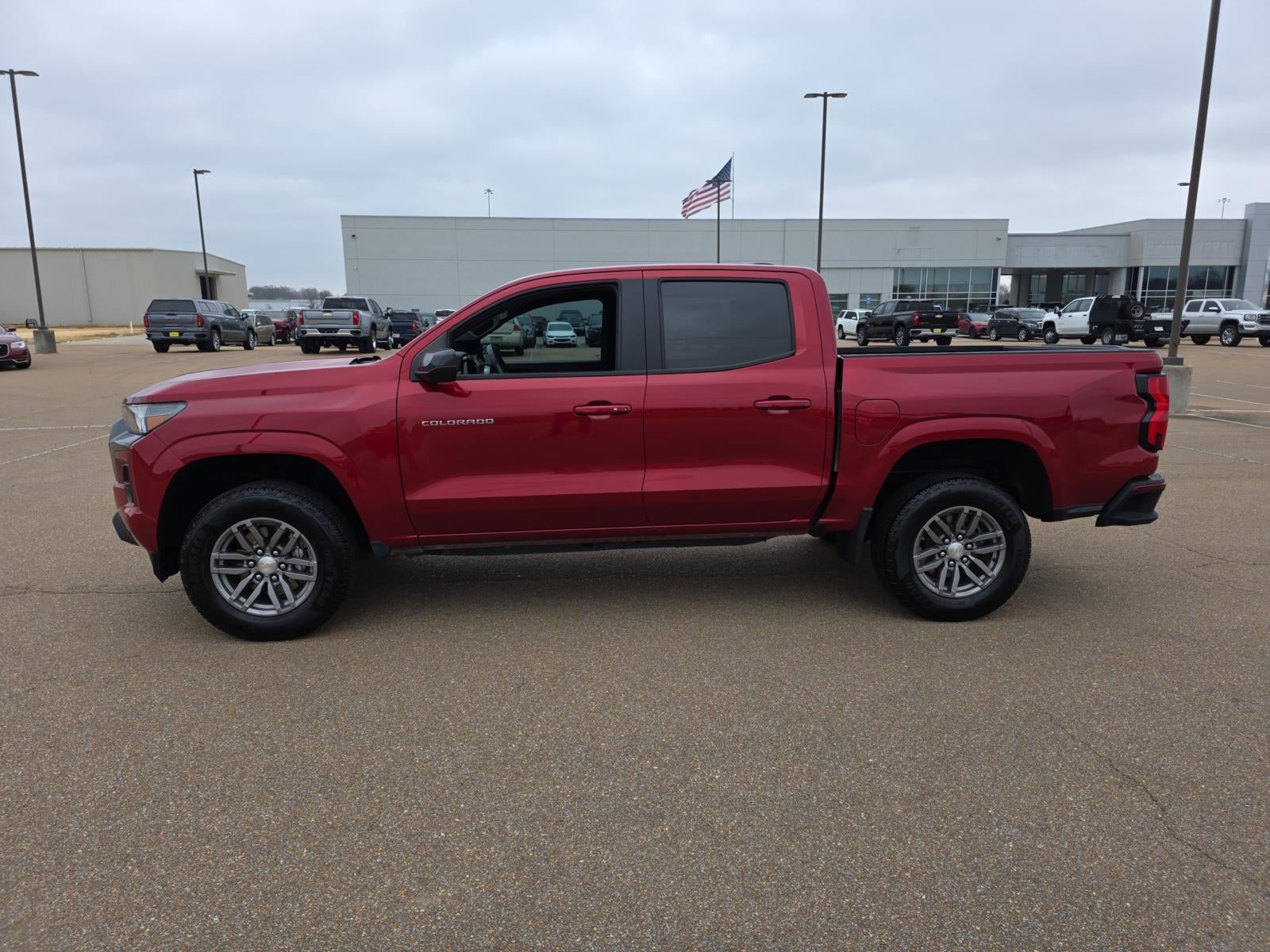 2023 Chevrolet Colorado 2WD LT