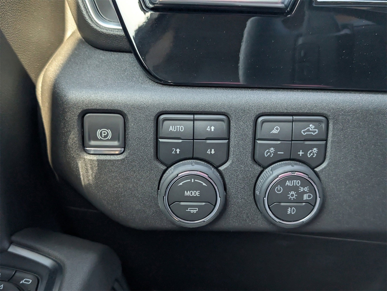 2026 Chevrolet Silverado 1500 Black Widow