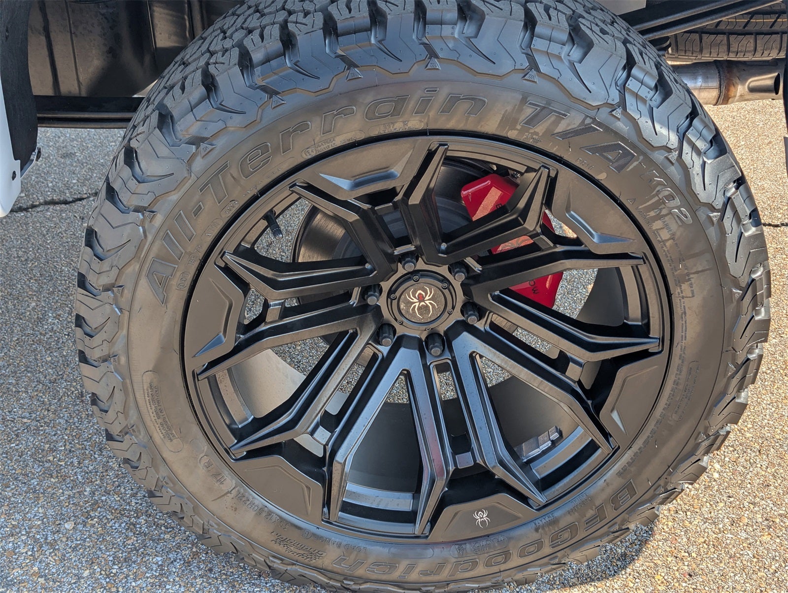 2026 Chevrolet Silverado 1500 Black Widow