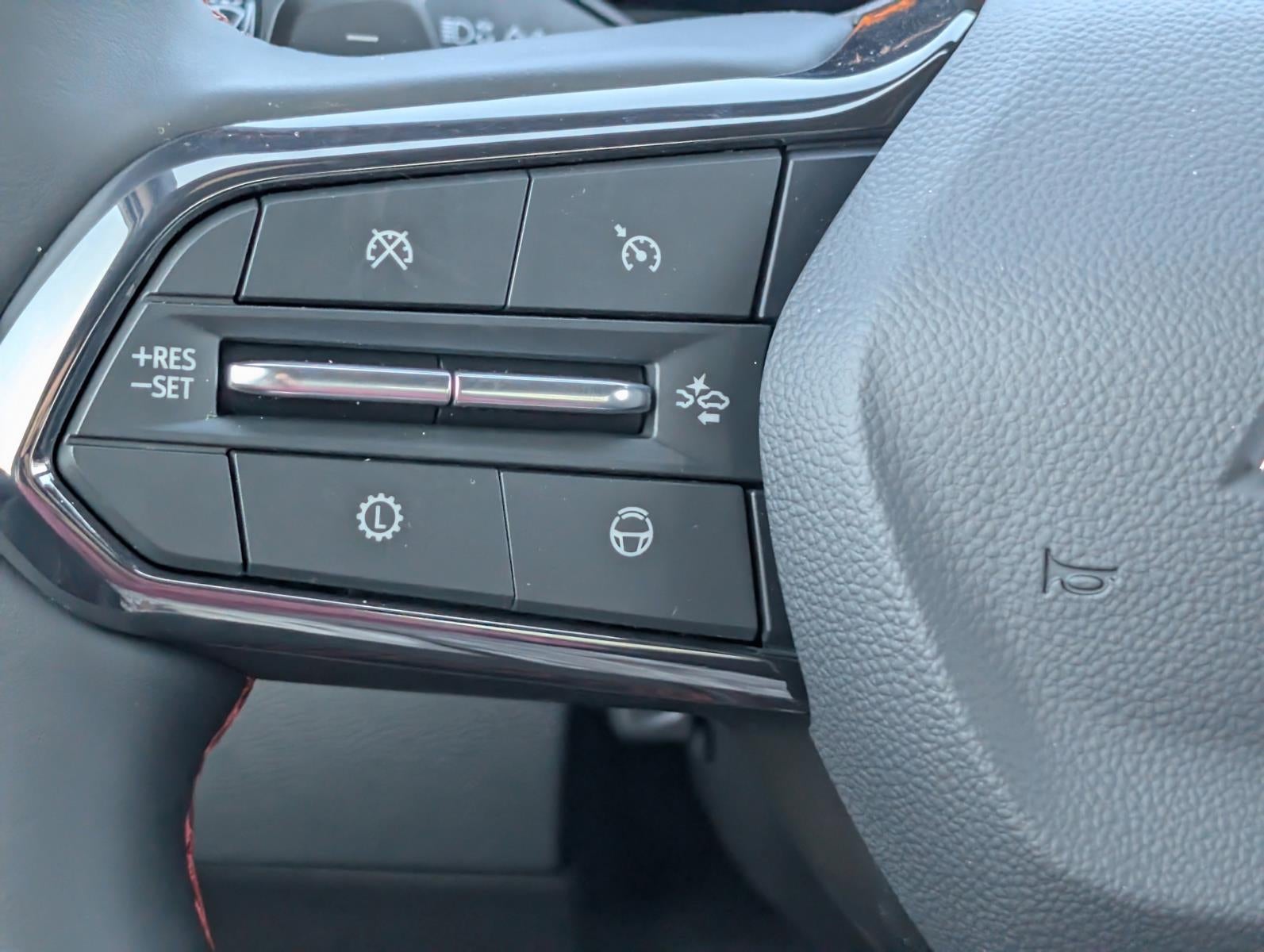 2026 Chevrolet Traverse FWD RS