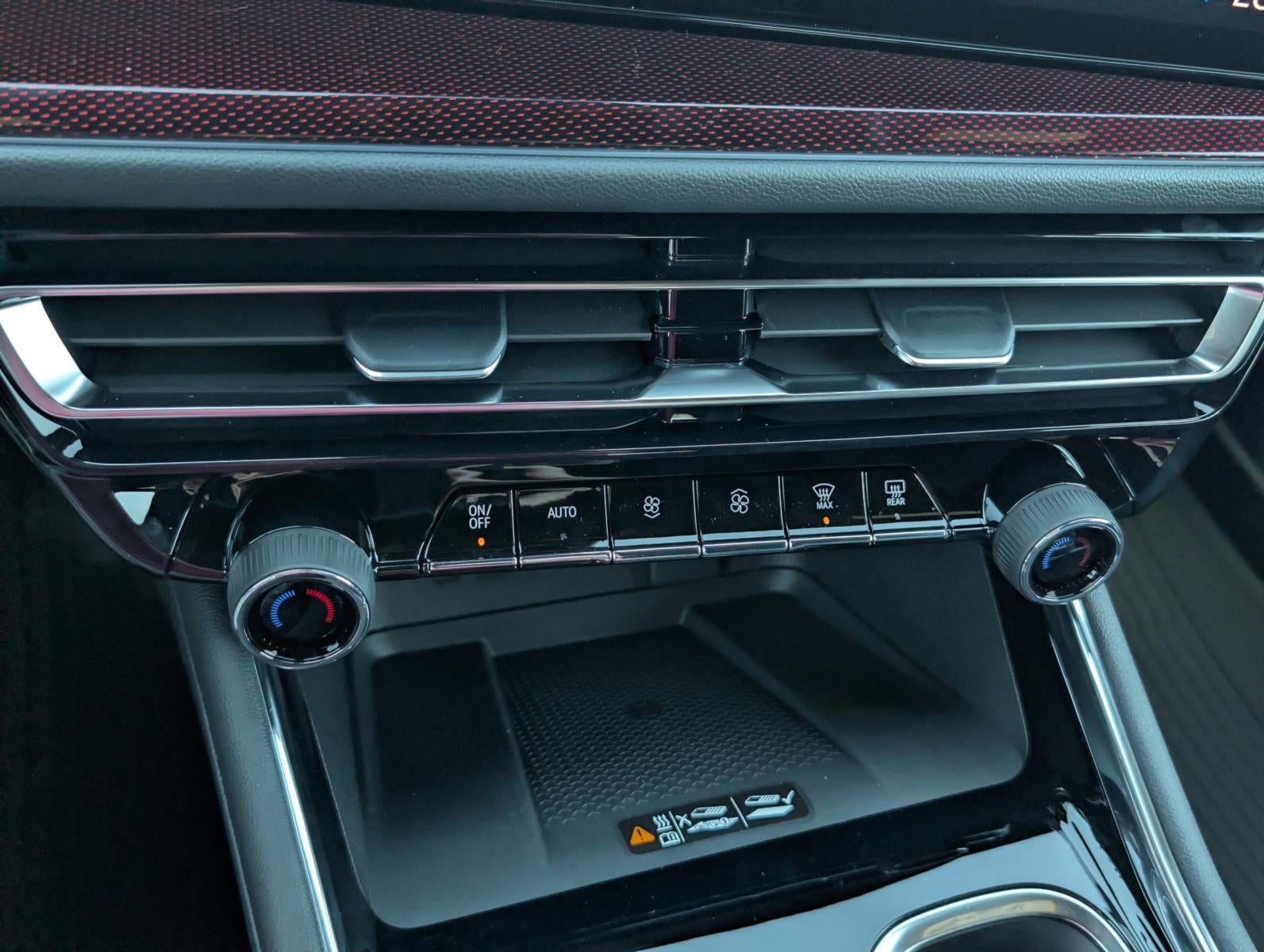 2026 Chevrolet Traverse FWD RS