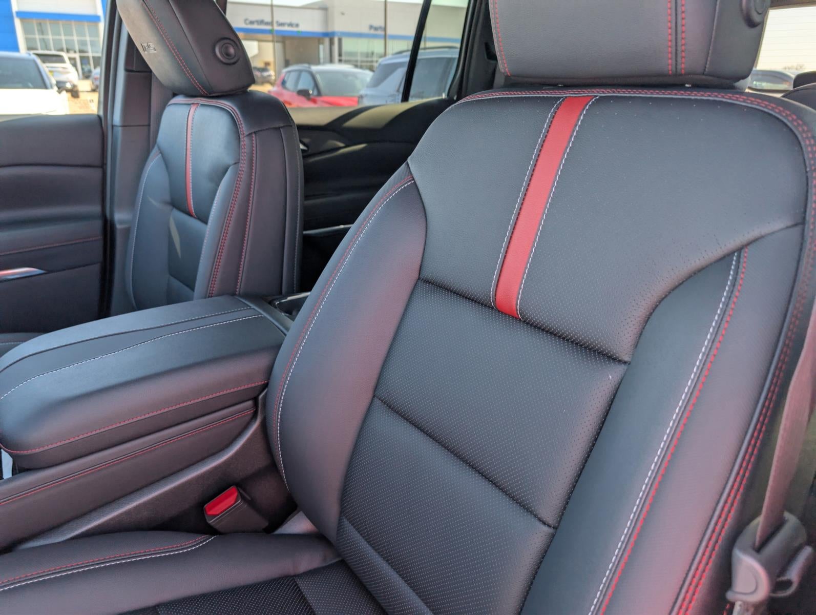 2026 Chevrolet Traverse FWD RS